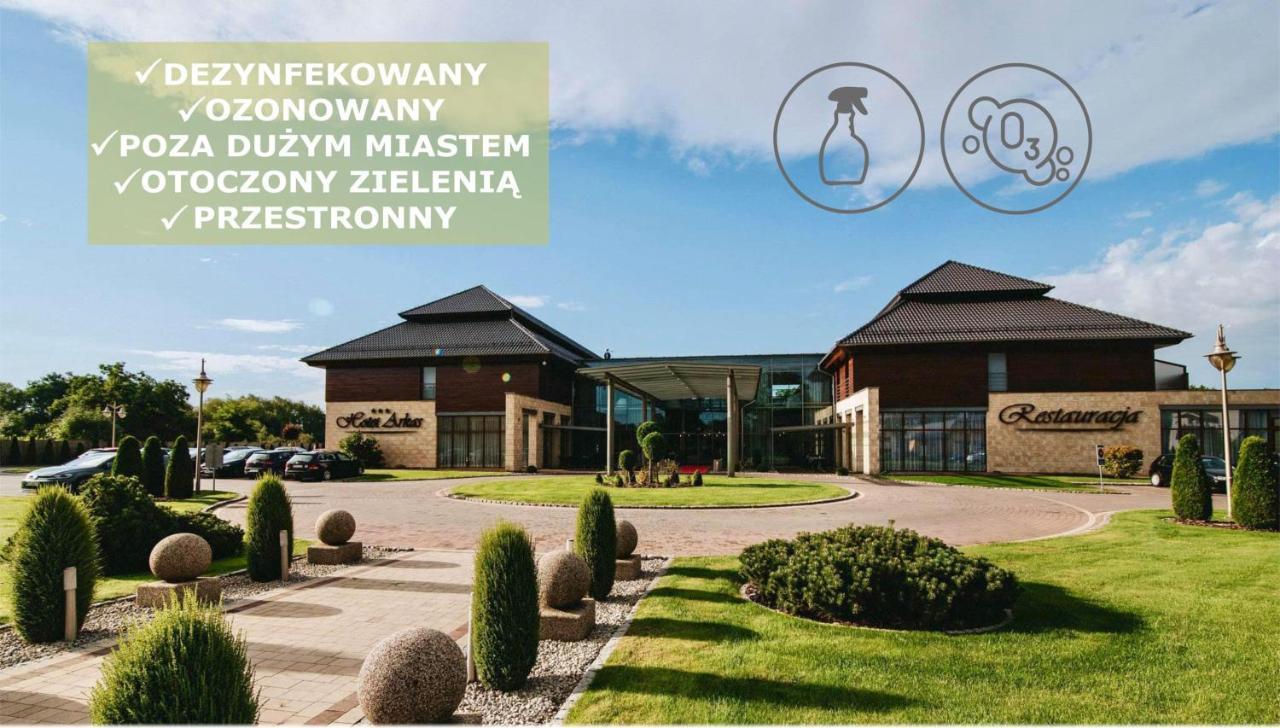 Hotel Arkas Proszkow Exterior photo